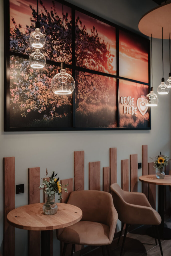 Edeka Kühl Bäckerei & Café Heisse Liebe