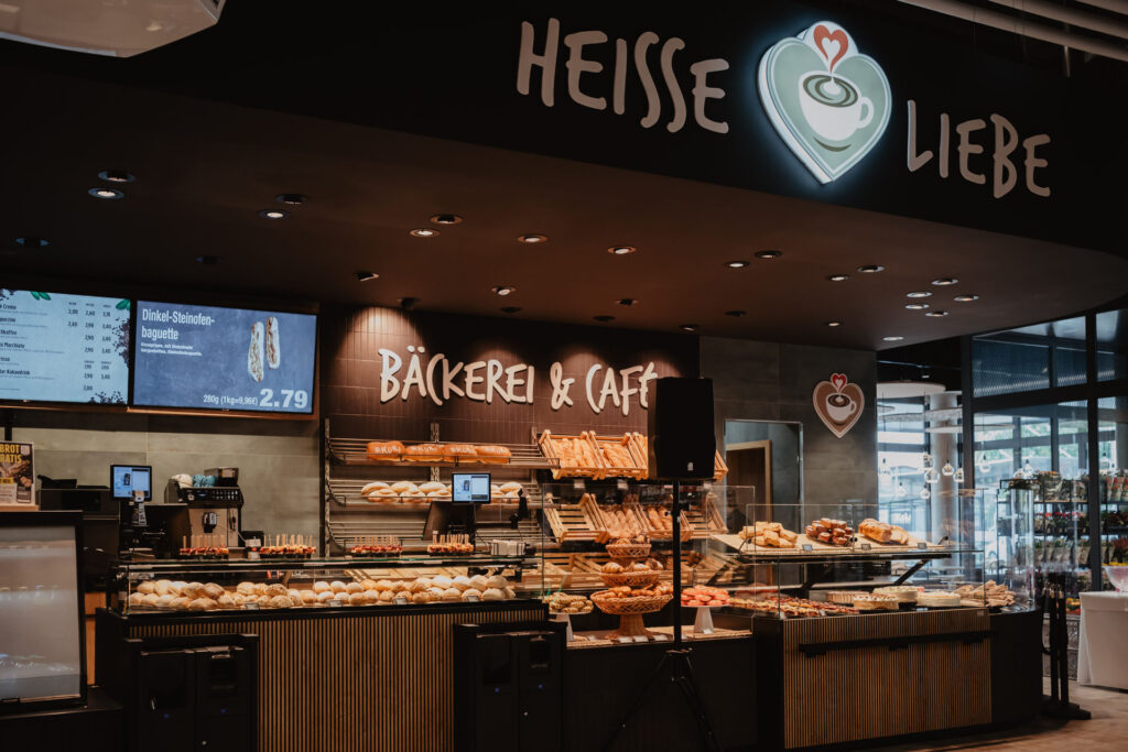 Edeka Kühl Bäckerei & Café Heisse Liebe
